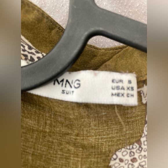 Mango - printed giraffe blouse in khaki - Picture 4 of 4